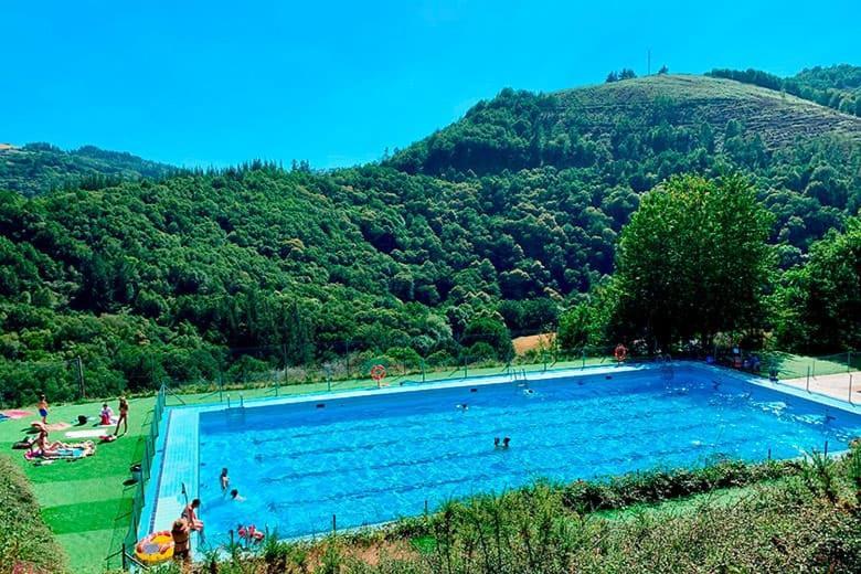 Апартаменти A Casoa II Санта-Еулалія-де-Оскос Екстер'єр фото